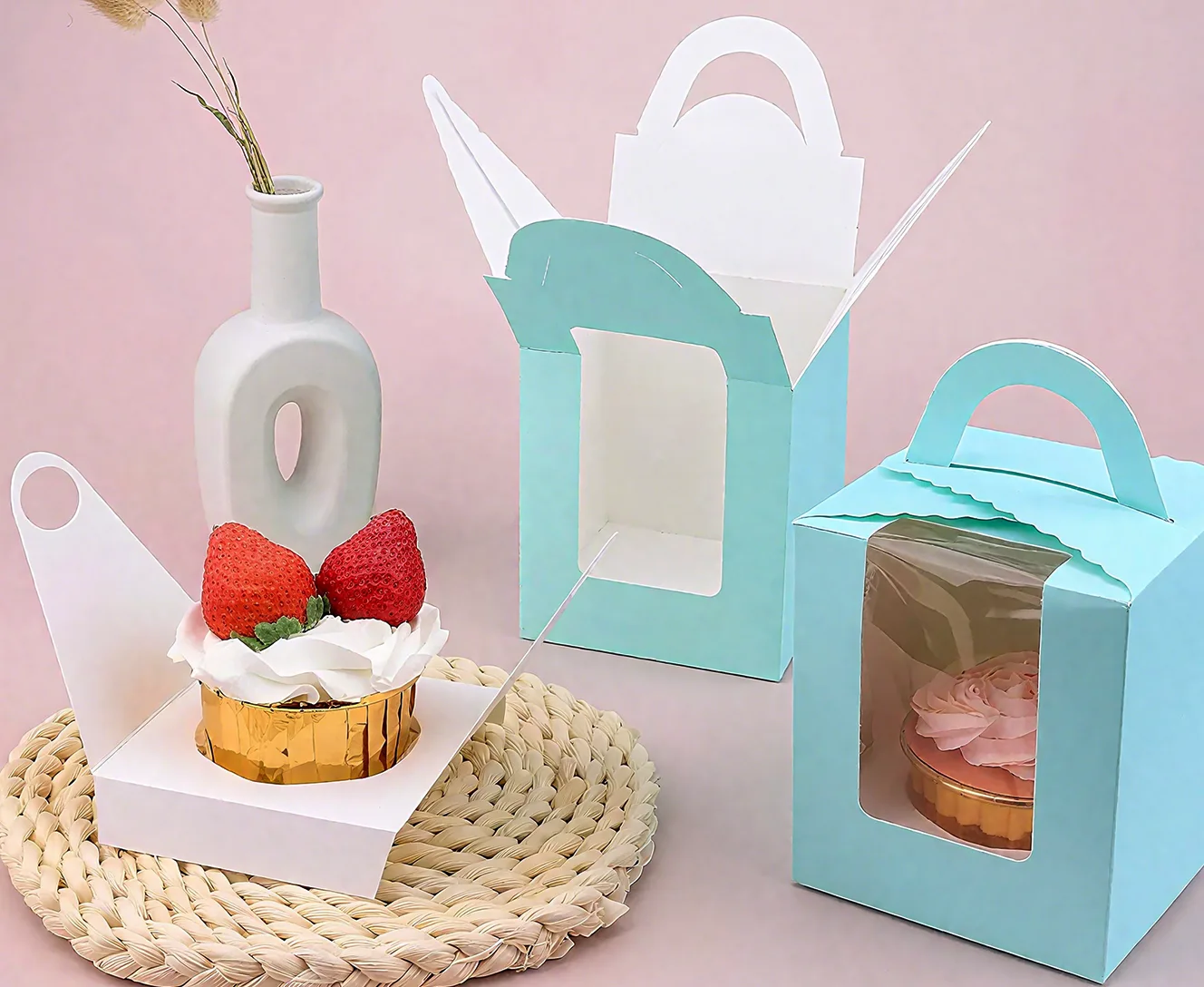 Le matériau de la boîte en papier alimentaire.