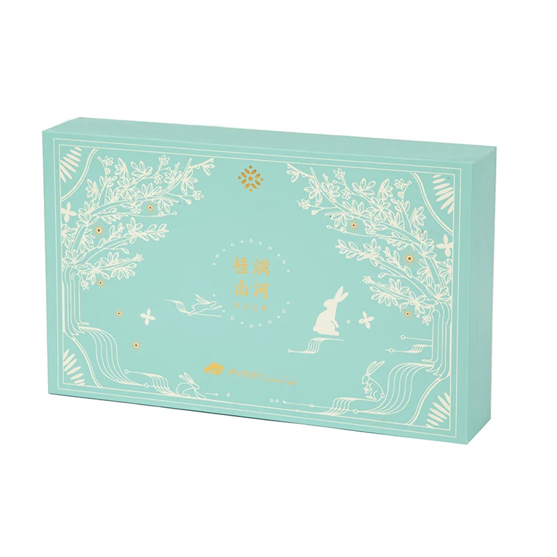 Boîte-cadeau en carton avec couvercle